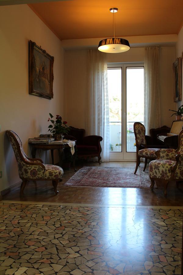 Hotel Garnì Domus Mea Meran Exterior foto